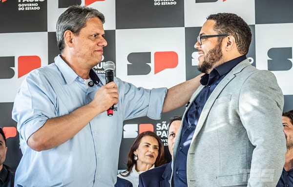 em-paulinia,-governador-anuncia-etec,-fatec-e-amplia-atuacao-da-delegacia-civil-em-nova-sede