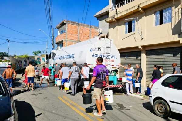 Abastecimento interrompido: Itapecerica da Serra sofre com falta d’água existe sete dias abastecimento-interrompido:-itapecerica-da-serra-sofre-com-falta-d’agua-ha-sete-dias